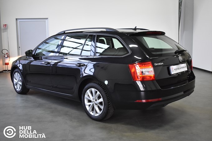 SKODA Octavia 1.5 DSG Wagon Executive G-Tec